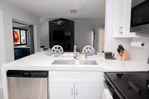 5700 Coach House Cir, Boca Raton, FL 33486 - Photo 9