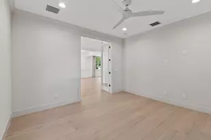 1106 Wilshire Dr, Jupiter, FL 33458 - Photo 9