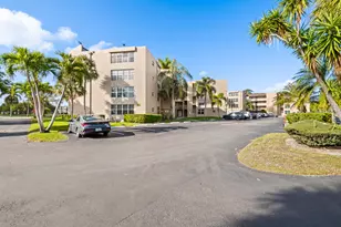 9480 Tangerine Pl, Davie, FL 33324 - Photo 11