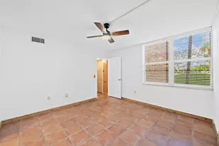 9480 Tangerine Pl, Davie, FL 33324 - Photo 5