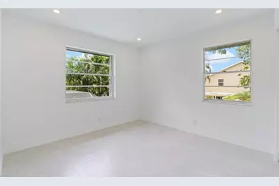 301 NW 78th Terrace, Plantation, FL 33324 - Photo 9