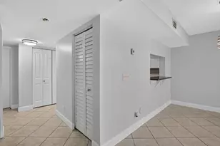807 NW 91st Terrace NW, Plantation, FL 33324 - Photo 19