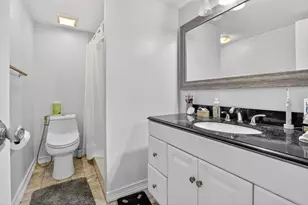 807 NW 91st Terrace NW, Plantation, FL 33324 - Photo 23