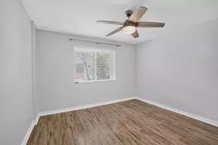 807 NW 91st Terrace NW, Plantation, FL 33324 - Photo 35