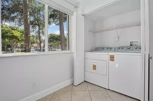 807 NW 91st Terrace NW, Plantation, FL 33324 - Photo 11