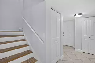 807 NW 91st Terrace NW, Plantation, FL 33324 - Photo 13