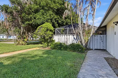 1701 Mariners Cove, Fort Pierce, FL 34950 - Photo 27