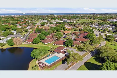 1701 Mariners Cove, Fort Pierce, FL 34950 - Photo 31