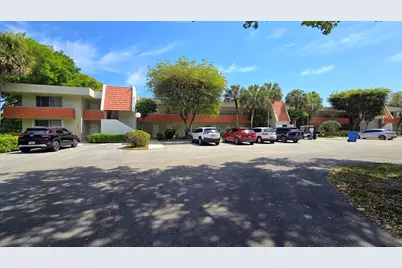 800 Cypress Boulevard #204a, Pompano Beach, FL 33069 - Photo 1