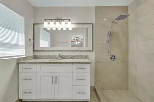 131 NE 51st St, Oakland Park, FL 33334 - Photo 17