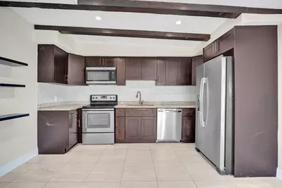 131 NE 51st Court, Oakland Park, FL 33334 - Photo 7