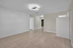 131 NE 51st St, Oakland Park, FL 33334 - Photo 5