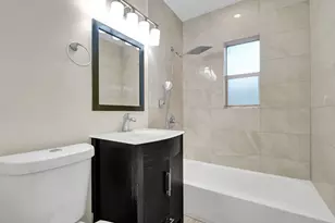 131 NE 51st Ct, Oakland Park, FL 33334 - Photo 13