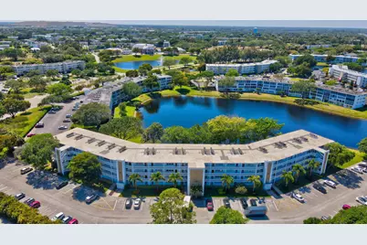 2051 Cambridge C, Deerfield Beach, FL 33442 - Photo 27