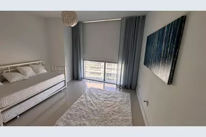 475 Brickell Avenue #4615, Miami, FL 33131 - Photo 7