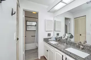 379 Ottawa Ct, Royal Palm Beach, FL 33411 - Photo 23