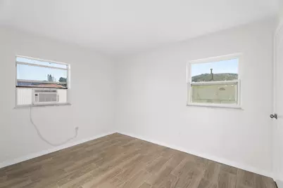 303 Essex Drive, Fort Pierce, FL 34946 - Photo 9