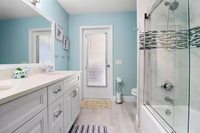 14148 Paddock Drive, Wellington, FL 33414 - Photo 13