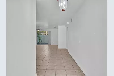 513 Bayfront Drive, Boynton Beach, FL 33435 - Photo 9