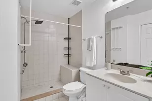 513 Bayfront Dr, Boynton Beach, FL 33435 - Photo 37
