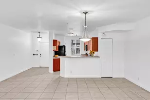 513 Bayfront Dr, Boynton Beach, FL 33435 - Photo 13