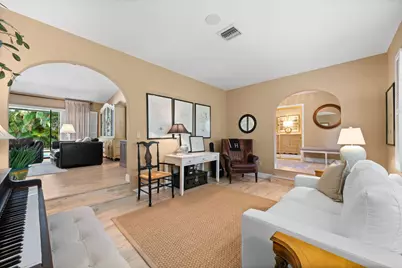 8730 Lake Dasha Terrace, Plantation, FL 33324 - Photo 7