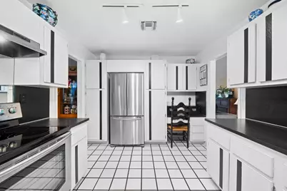 8730 Lake Dasha Terrace, Plantation, FL 33324 - Photo 13