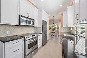 2215 SW Mayflower Dr, Palm City, FL 34990 - Photo 9