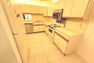 10062 Hickorywood Pl, Boynton Beach, FL 33437 - Photo 11