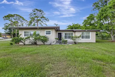 3701 Avenue S, Fort Pierce, FL 34947 - Photo 1