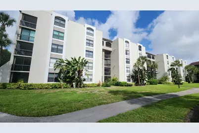 1915 Lavers Circle #E208, Delray Beach, FL 33444 - Photo 15