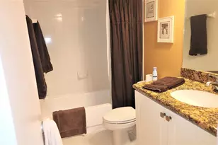 1915 Lavers Cir, Delray Beach, FL 33444 - Photo 11