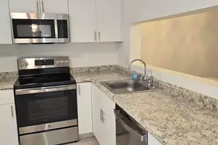 3755 Via Poinciana, Lake Worth, FL 33467 - Photo 9