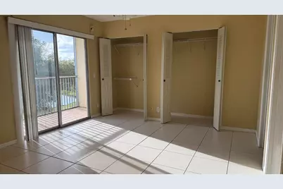 400 SW 134th Way #411f, Pembroke Pines, FL 33027 - Photo 7