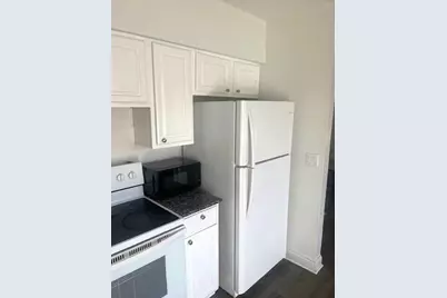 1451 NW 20th Court #A-b, Fort Lauderdale, FL 33311 - Photo 9