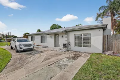 619 Ash Street, Port Saint Lucie, FL 34952 - Photo 17