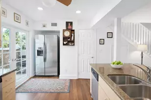 3441 Oak Dr, Hollywood, FL 33021 - Photo 7