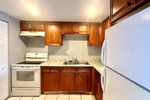 8040 N Colony Cir, Tamarac, FL 33321 - Photo 3