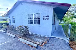 800 NE 14th St, Fort Lauderdale, FL 33304 - Photo 11