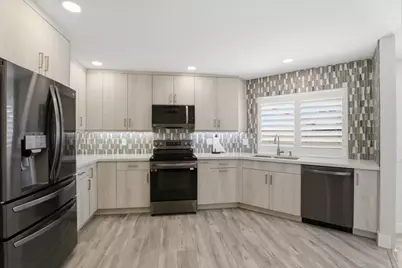 2658 SW 11th Place N, Deerfield Beach, FL 33442 - Photo 7