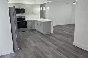 4010 NE 6th Ave, Deerfield Beach, FL 33064 - Photo 25