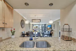 14 Royal Palm Way, Boca Raton, FL 33432 - Photo 9