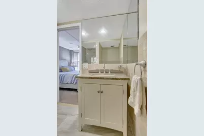 14 Royal Palm Way #102, Boca Raton, FL 33432 - Photo 23