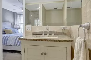 14 Royal Palm Way, Boca Raton, FL 33432 - Photo 23