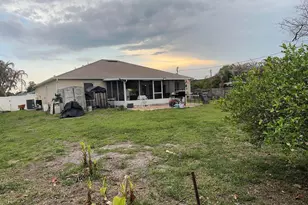 1481 SW Dow Ln, Port Saint Lucie, FL 34953 - Photo 27