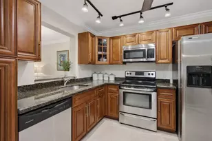 19000 Stewart Cir, Boca Raton, FL 33496 - Photo 17