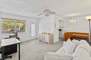 30 SE 13th St, Boca Raton, FL 33432 - Photo 5