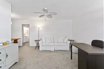 30 SE 13th Street #B3, Boca Raton, FL 33432 - Photo 3