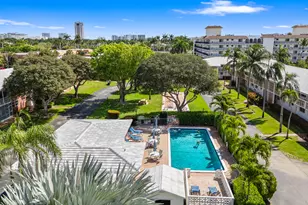 30 SE 13th St, Boca Raton, FL 33432 - Photo 27