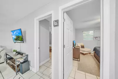 626 SW 14th Avenue #205, Fort Lauderdale, FL 33312 - Photo 13